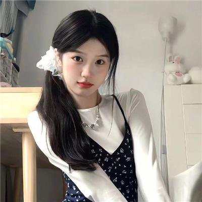 俊俏媳妇开明婆